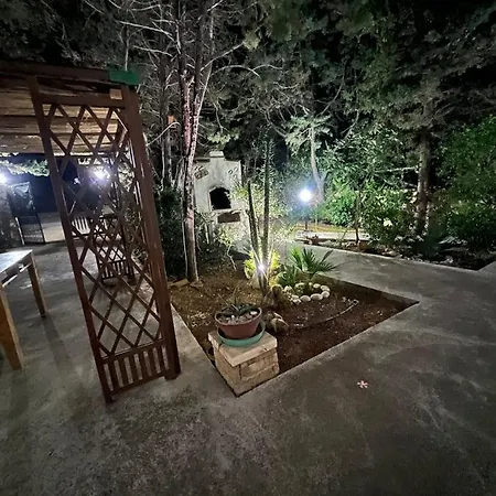 Casa Scalia Кустоначи